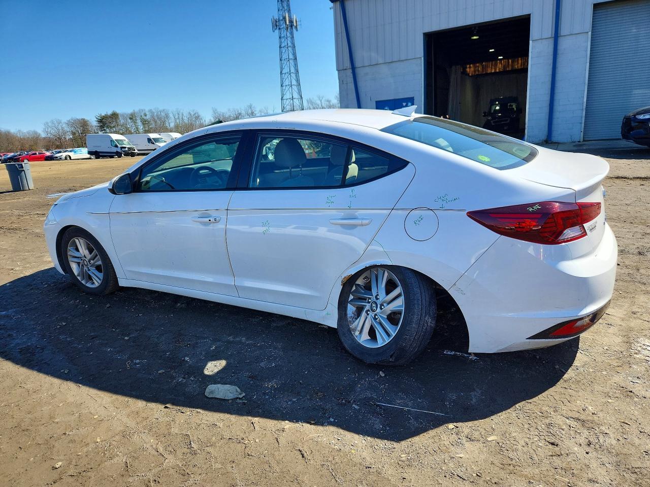 2020 Hyundai Elantra Value Edition - Image 2