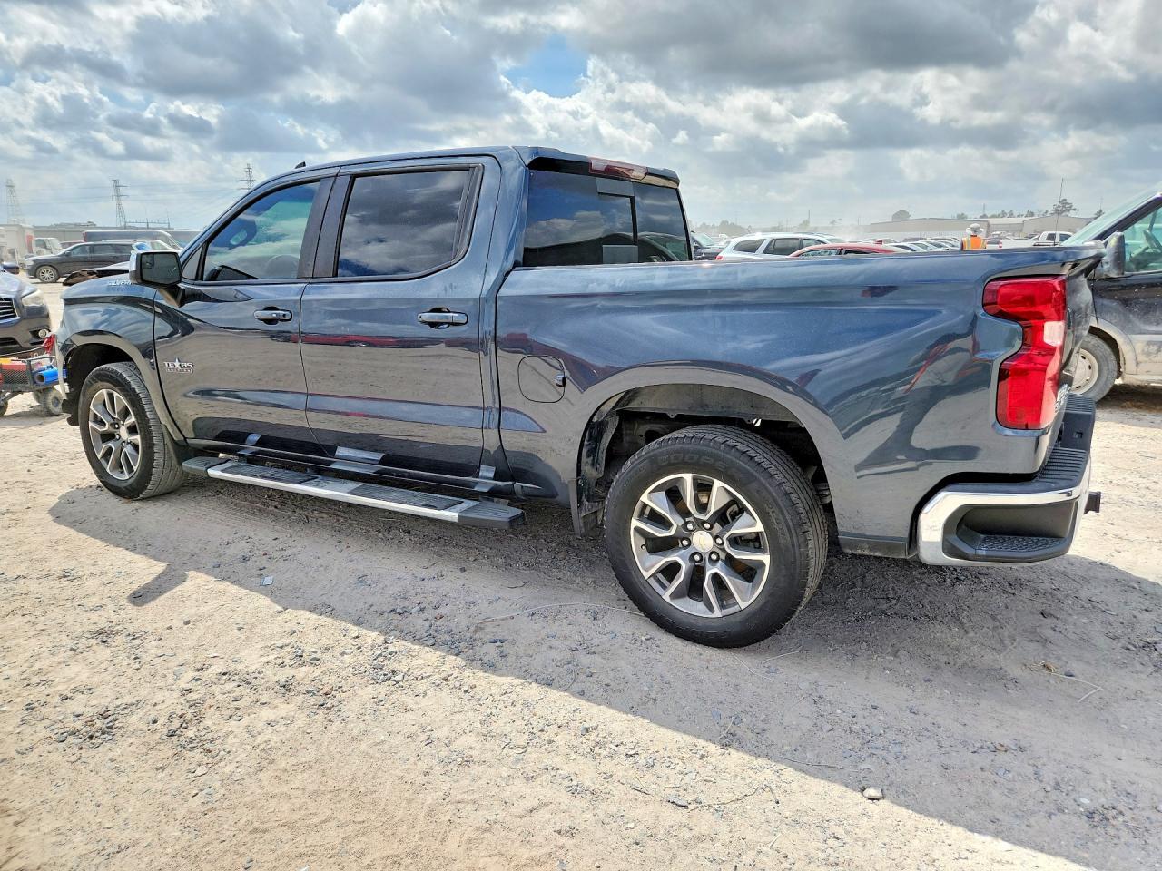 2020 Chevrolet Silverado C1500 Lt - Фото 2