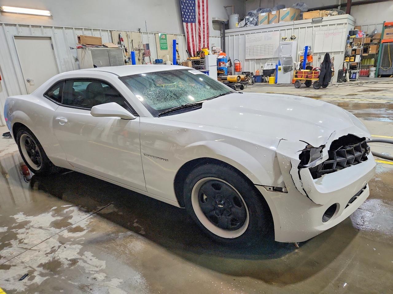2011 Chevrolet Camaro Ls - Фото 4