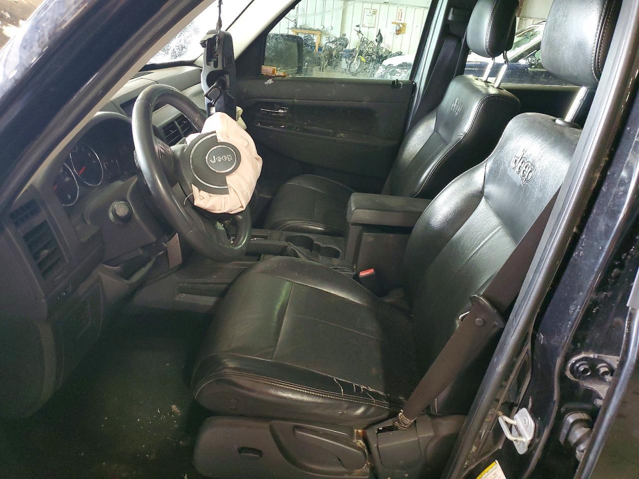 2012 Jeep Liberty Sport - Image 7