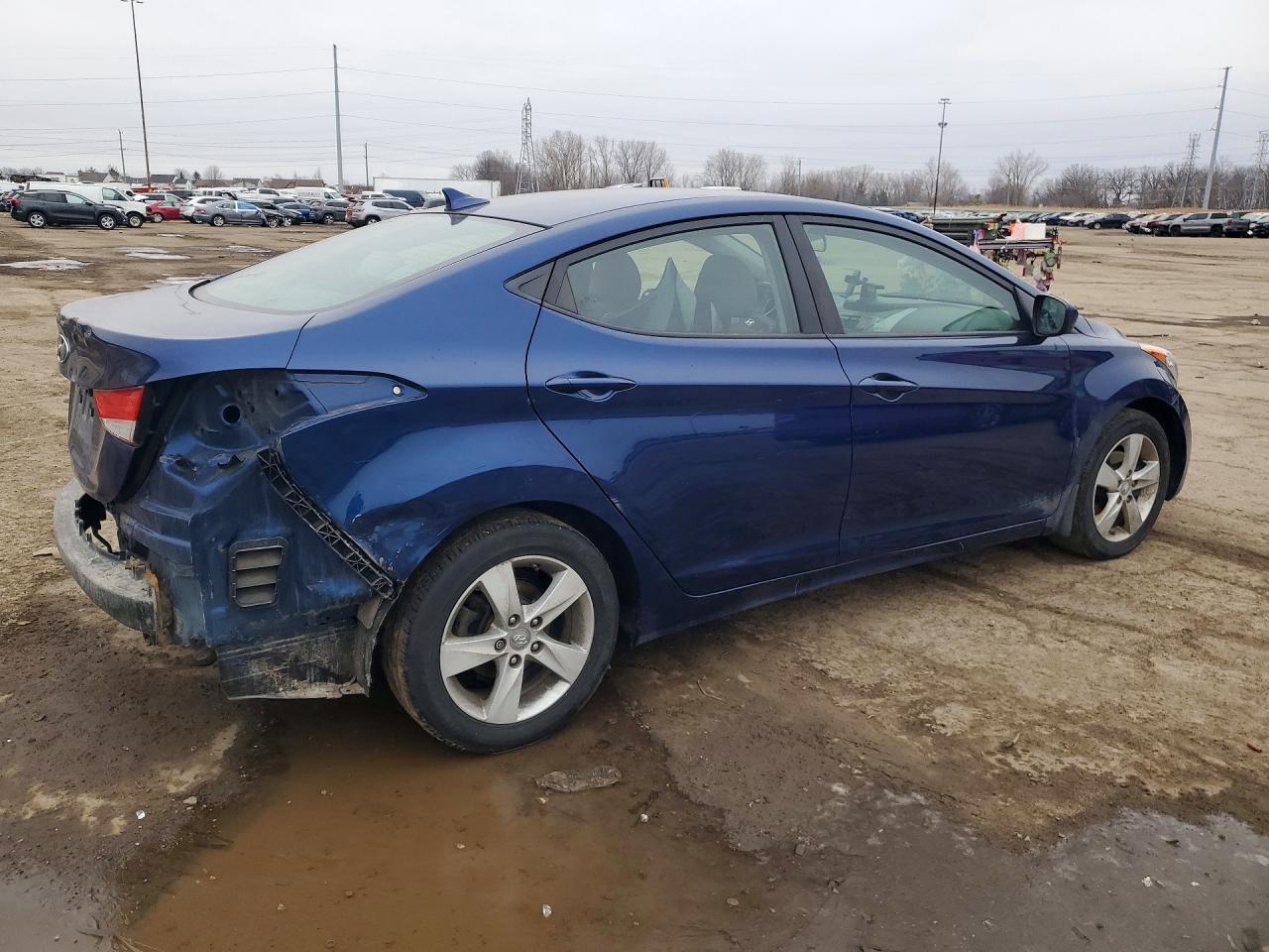 2013 Hyundai Elantra Gls - Image 3