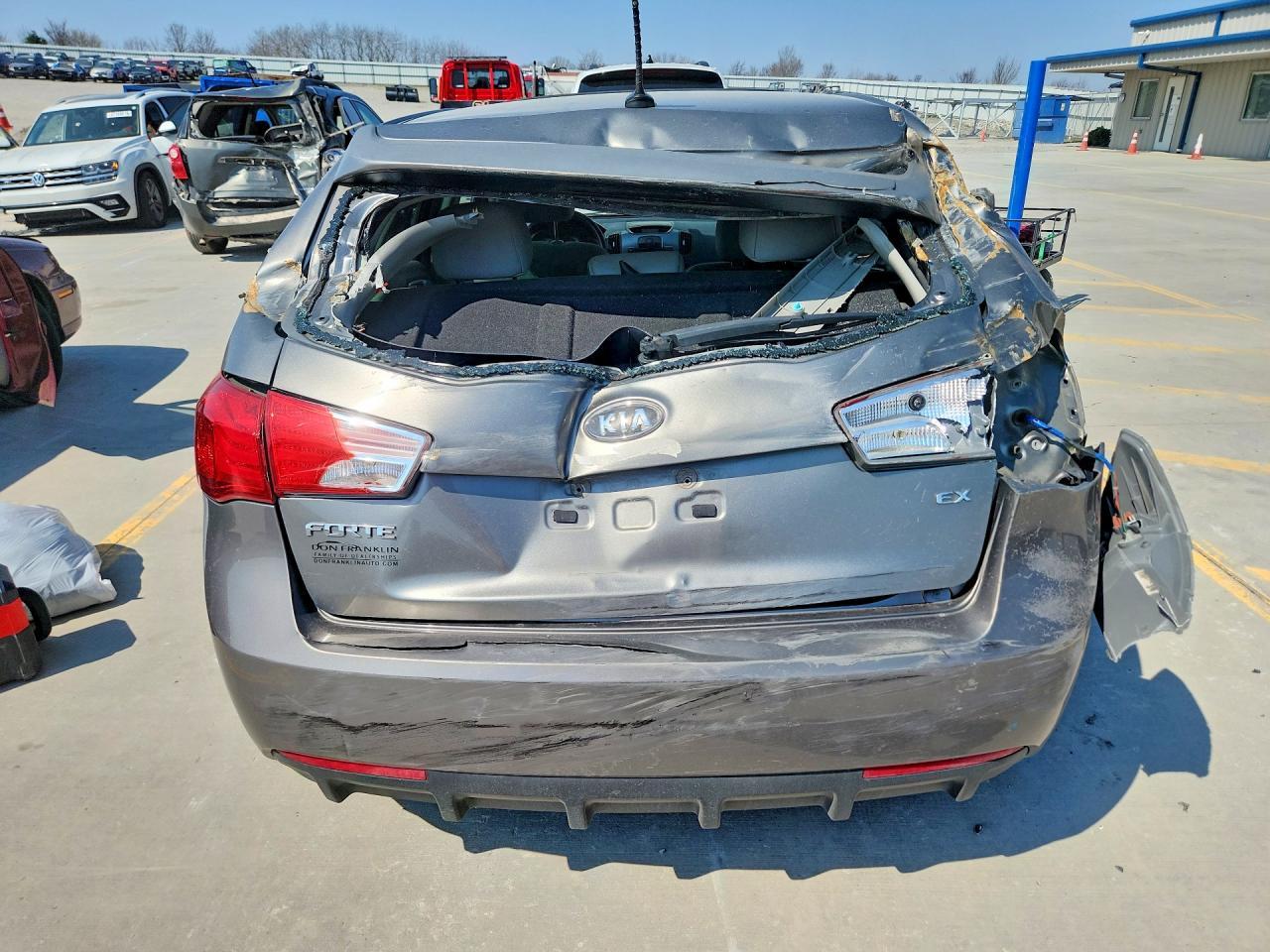 2013 Kia Forte - Фото 6