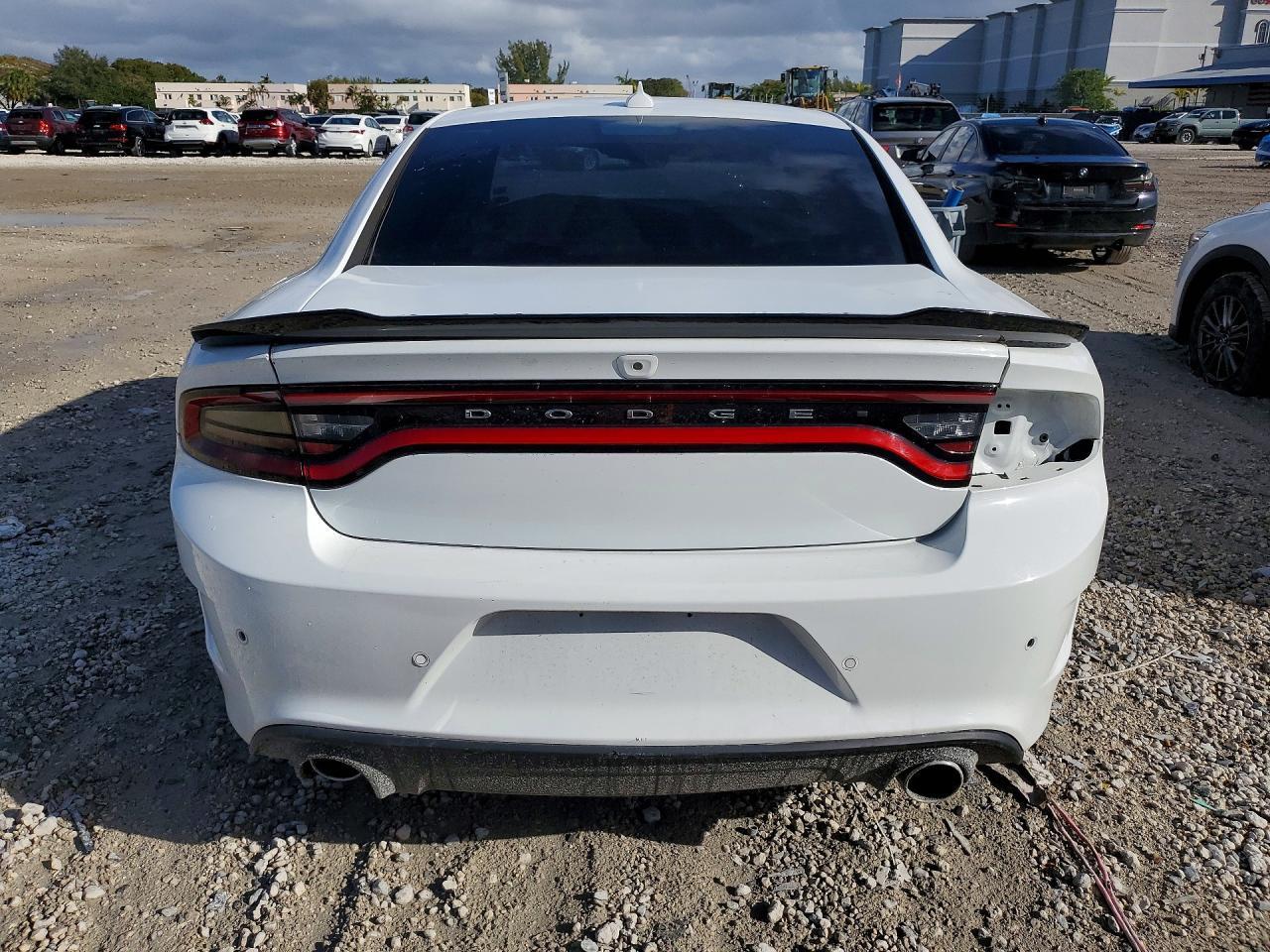 2019 Dodge Charger Scat Pack - Image 6