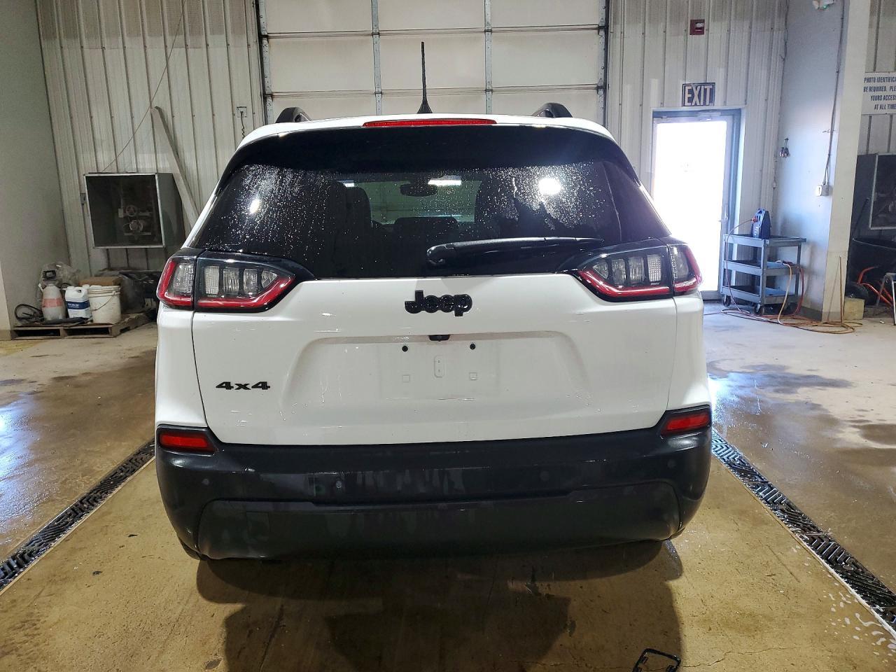 2019 Jeep Cherokee Latitude Plus - Фото 6