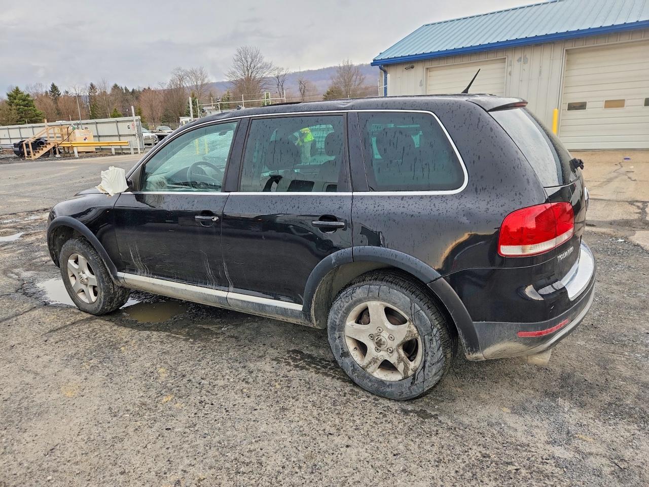 2006 Volkswagen Touareg - Фото 2