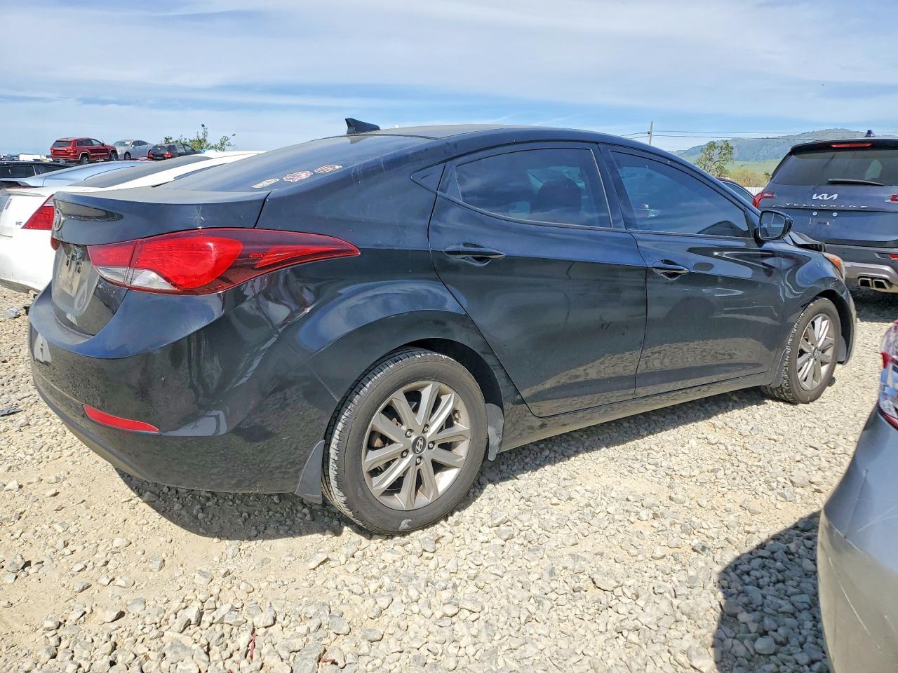 2016 Hyundai Elantra Se - Image 3