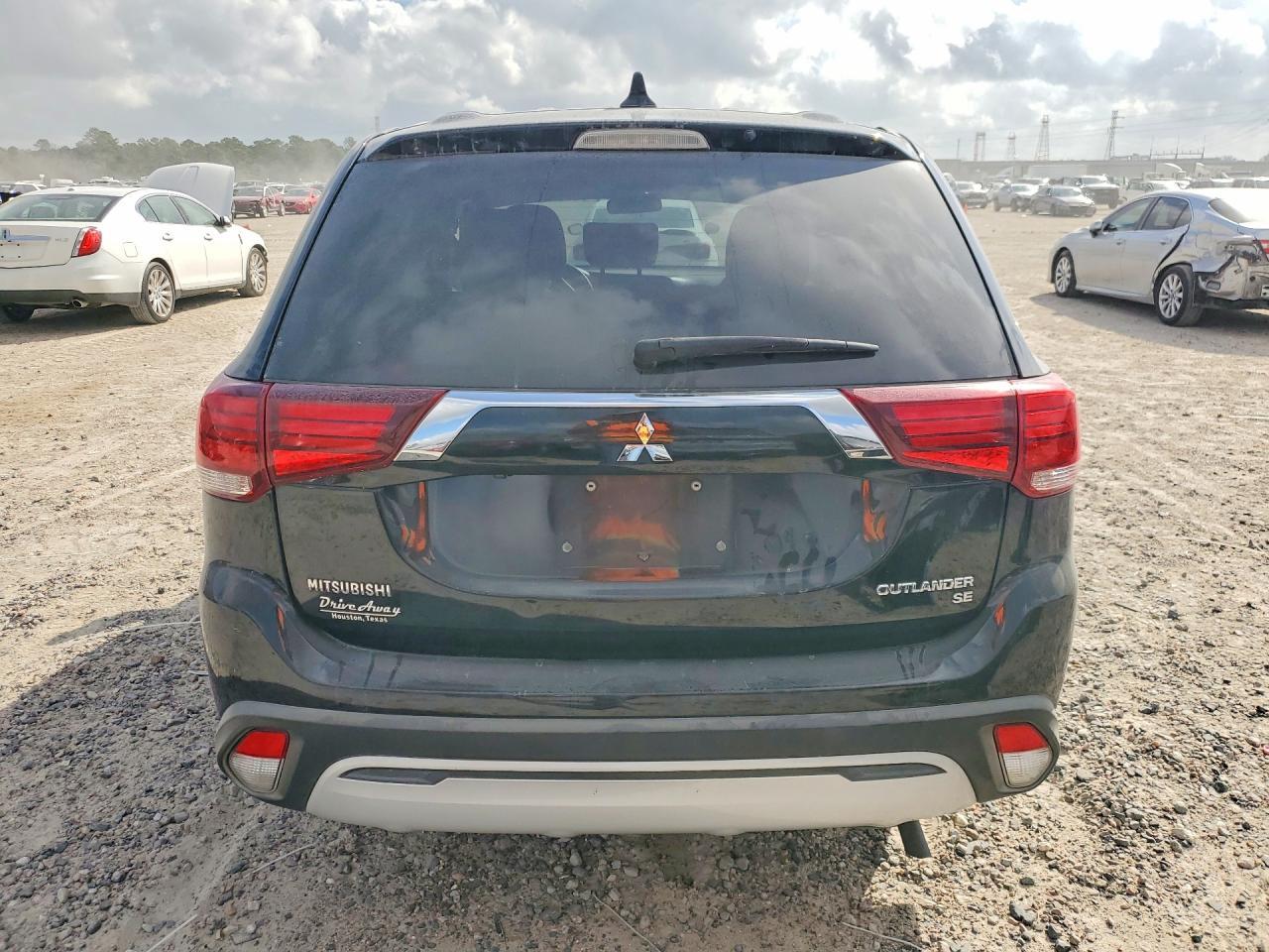 2019 Mitsubishi Outlander Se - Фото 6