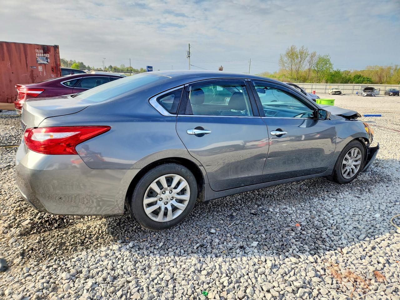 2017 Nissan Altima 2.5 S - Image 3