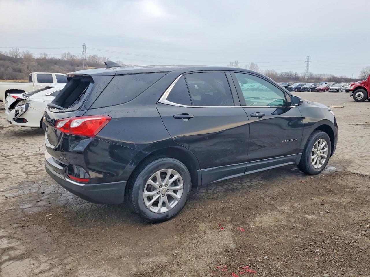 2021 Chevrolet Equinox Lt - Фото 3