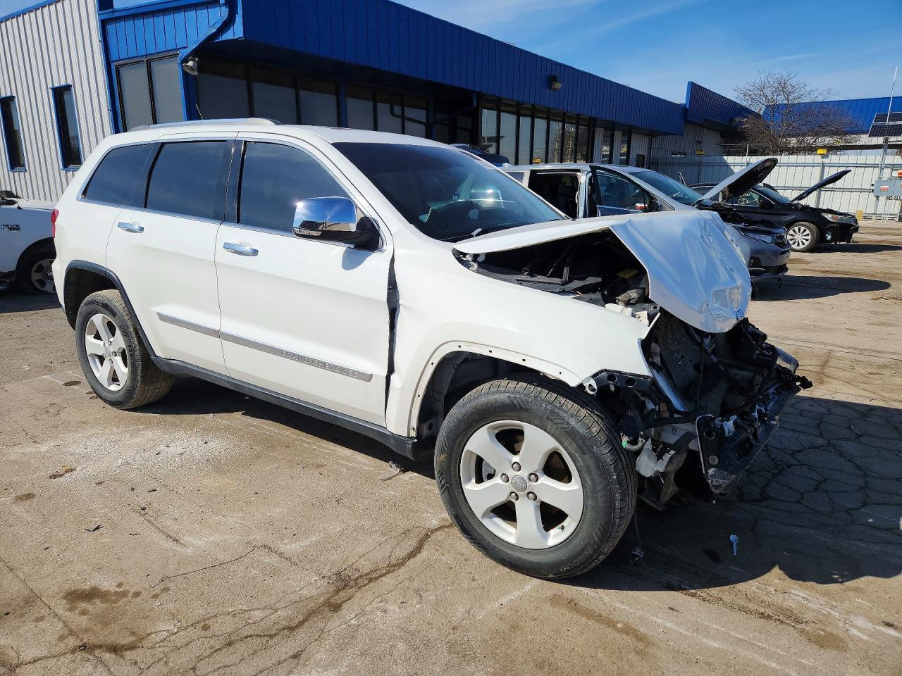 2013 Jeep Grand Cherokee Limited - Image 4