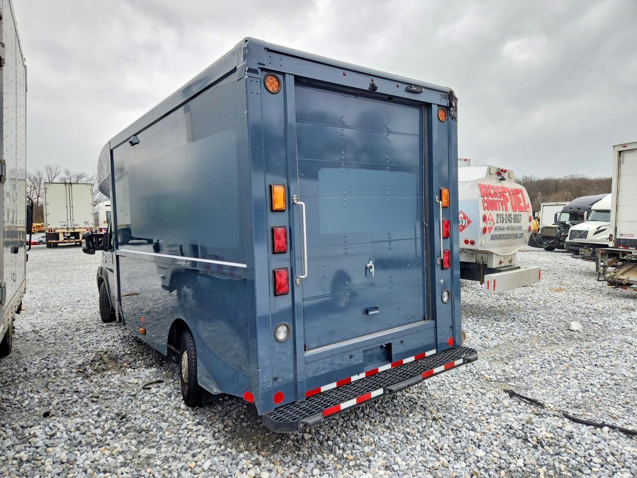 2022 Ram Promaster 3500 Delivery Truck - Image 2