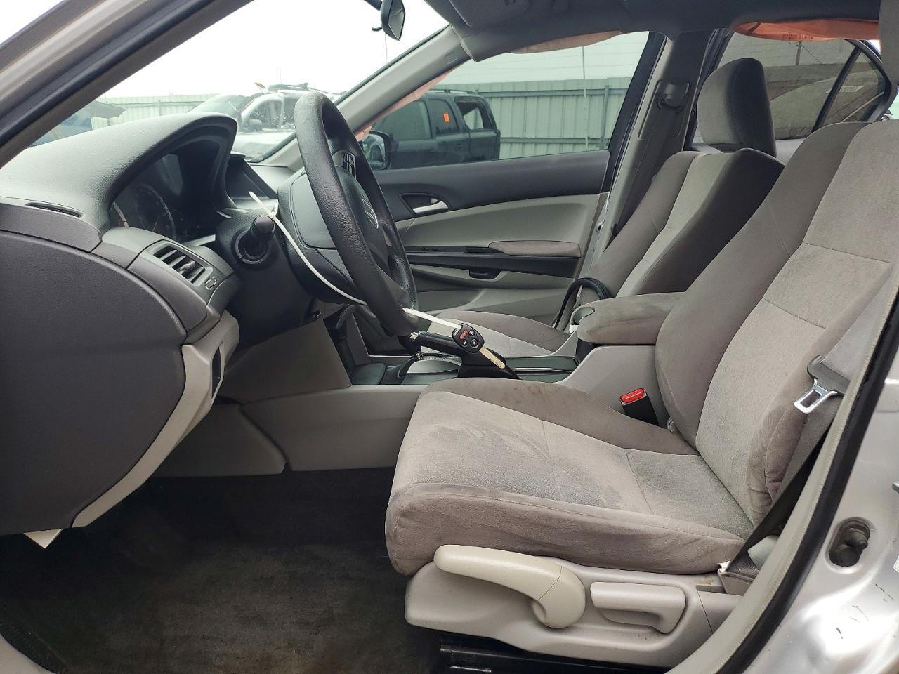 2009 Honda Accord Lx - Image 7