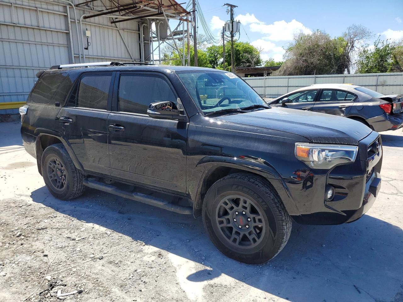 2021 Toyota 4 Runner Sr5 - Фото 4