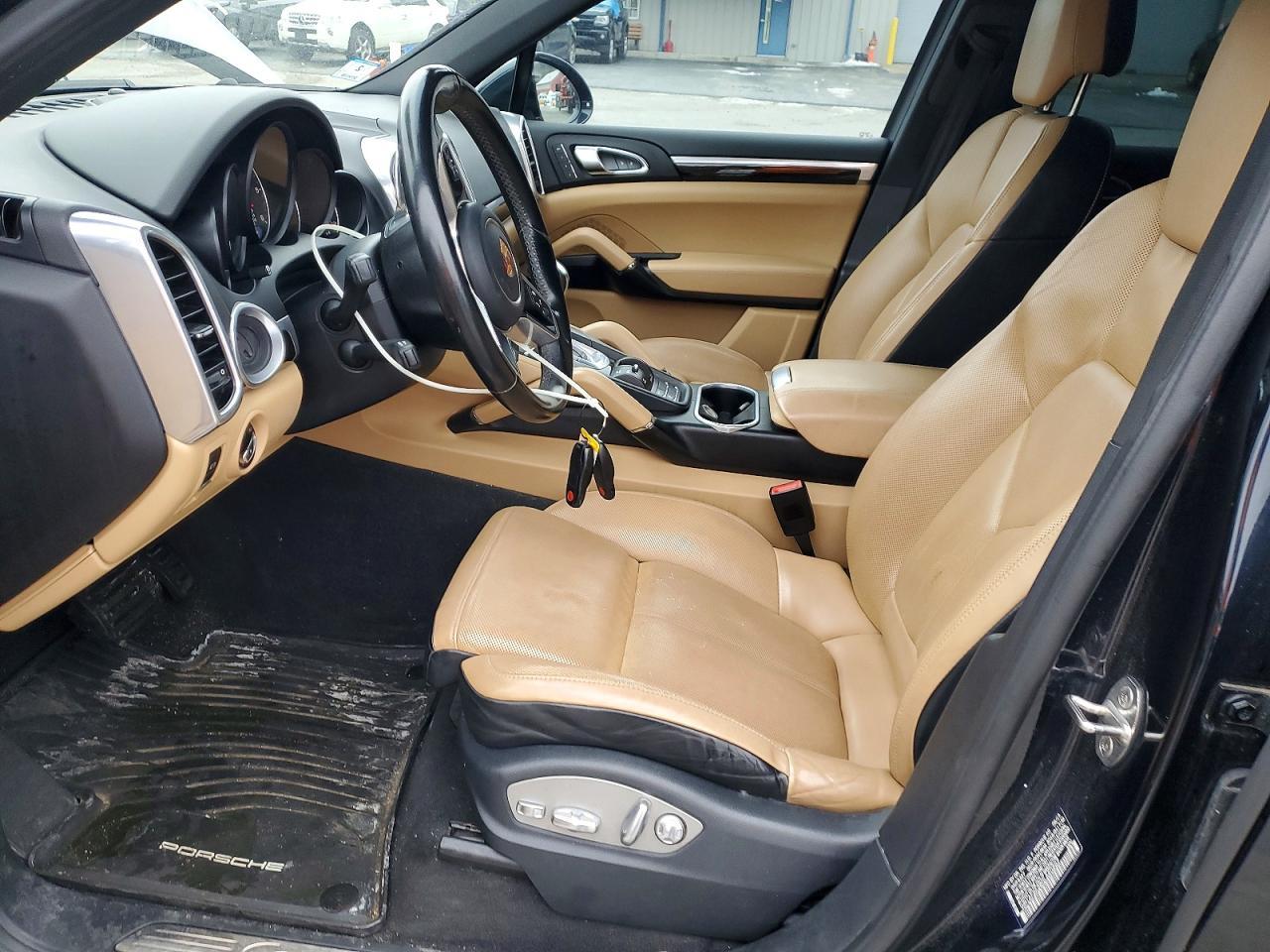 2016 Porsche Cayenne - Image 7