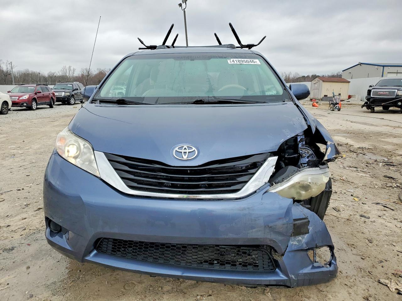 2014 Toyota Sienna Le 8-Passenger - Фото 5