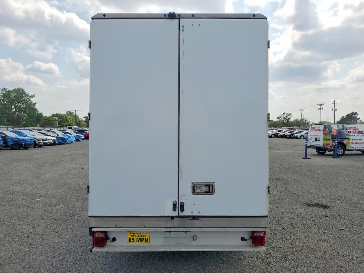 2020 Ford Transit T-350 - Image 6