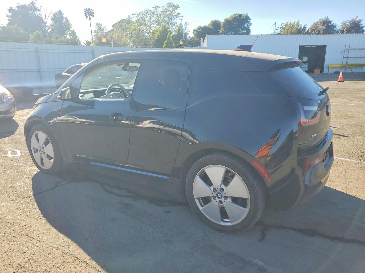 2016 BMW I3 Rex - Image 2