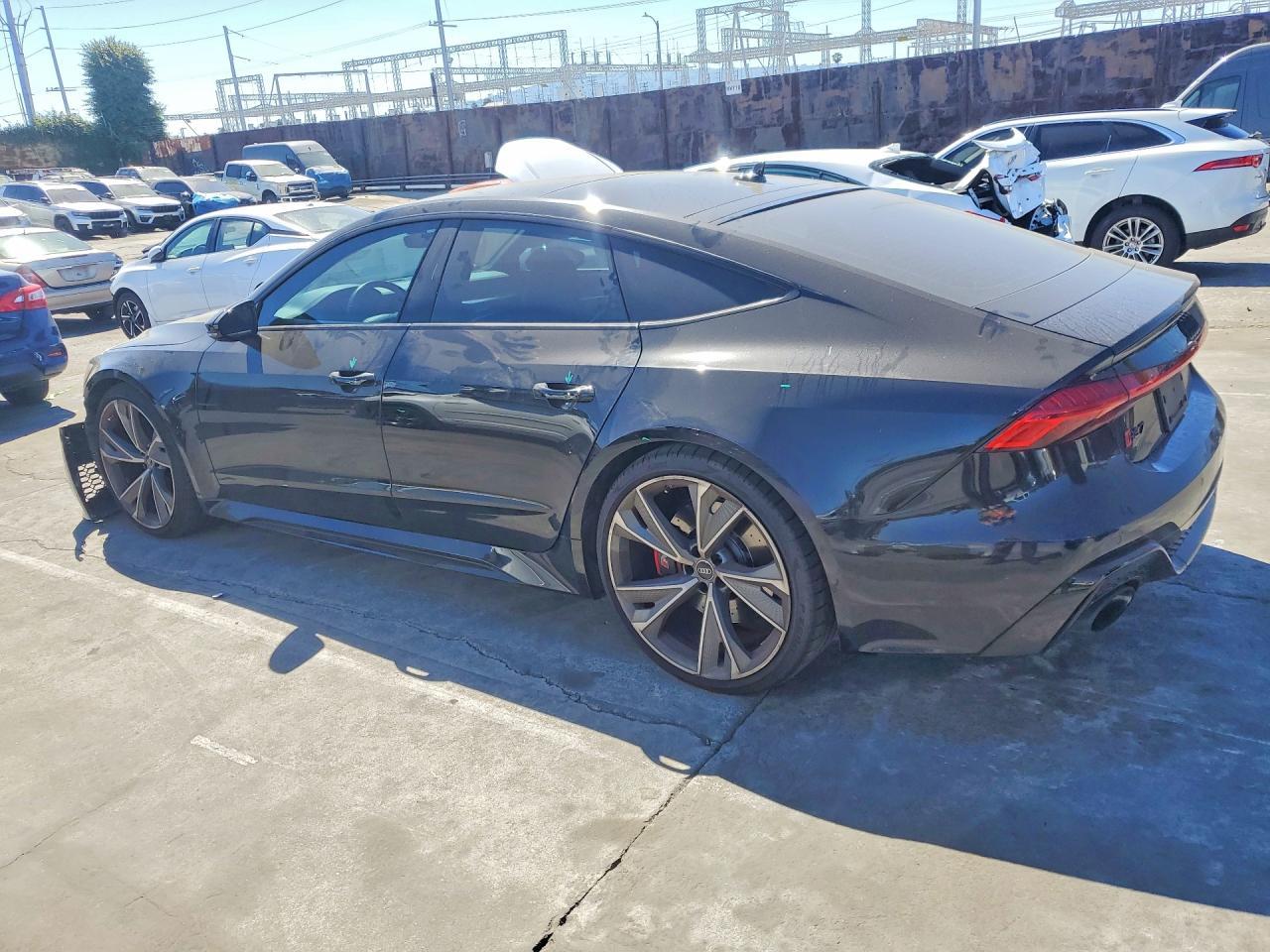 2021 Audi Rs7 - Фото 2