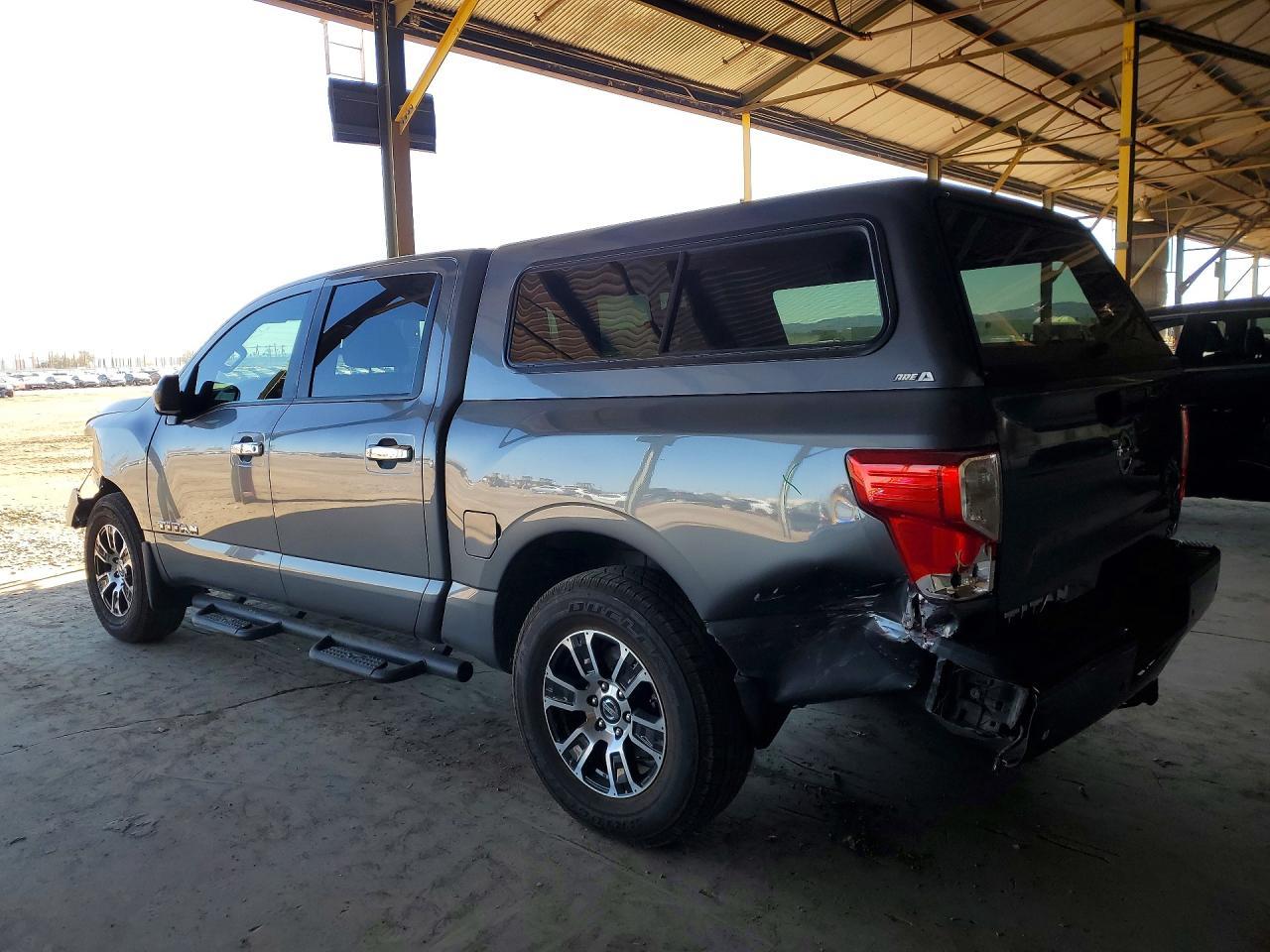 2021 Nissan Titan Sv - Image 2