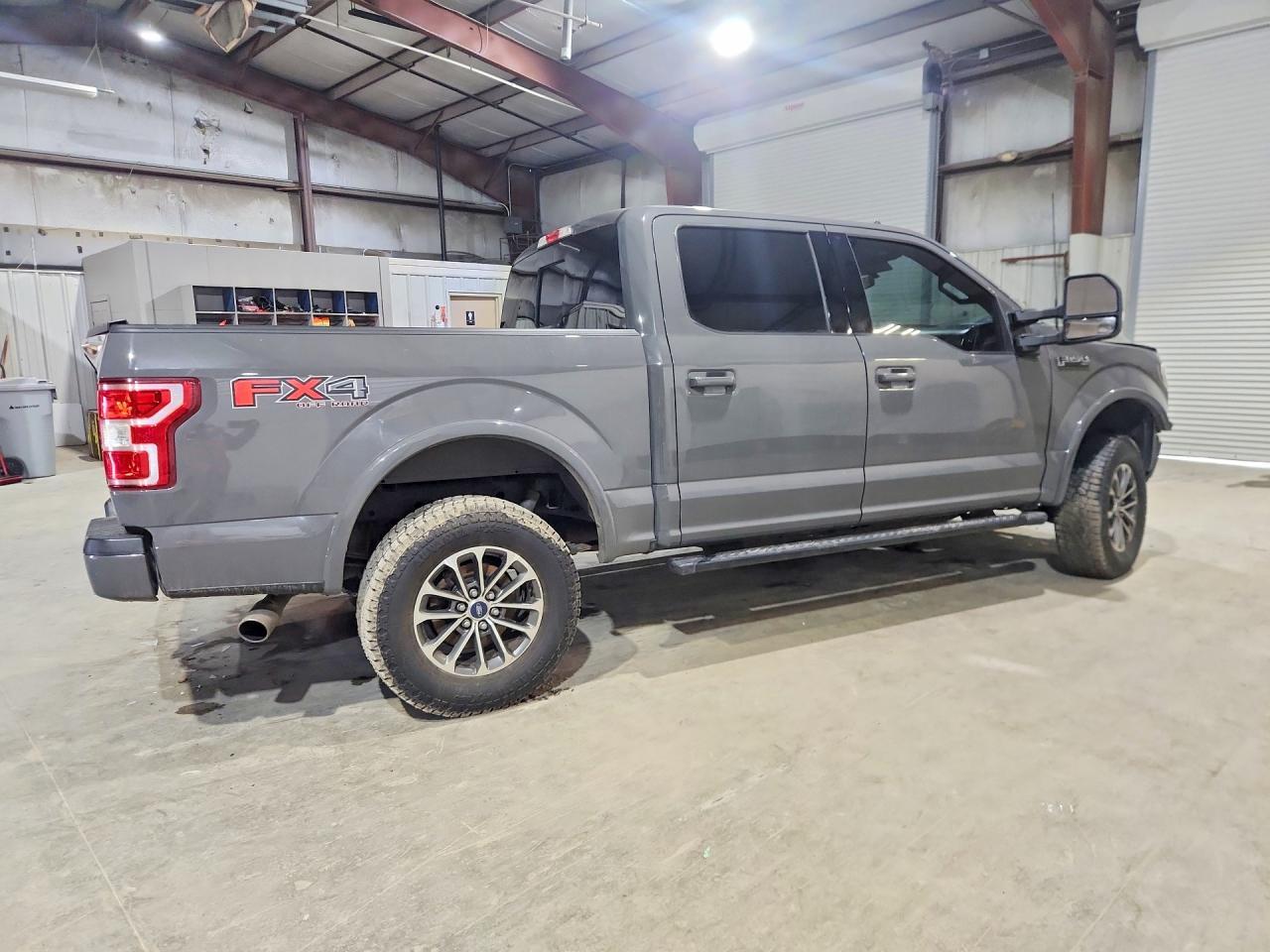 2018 Ford F150 Supercrew - Фото 3