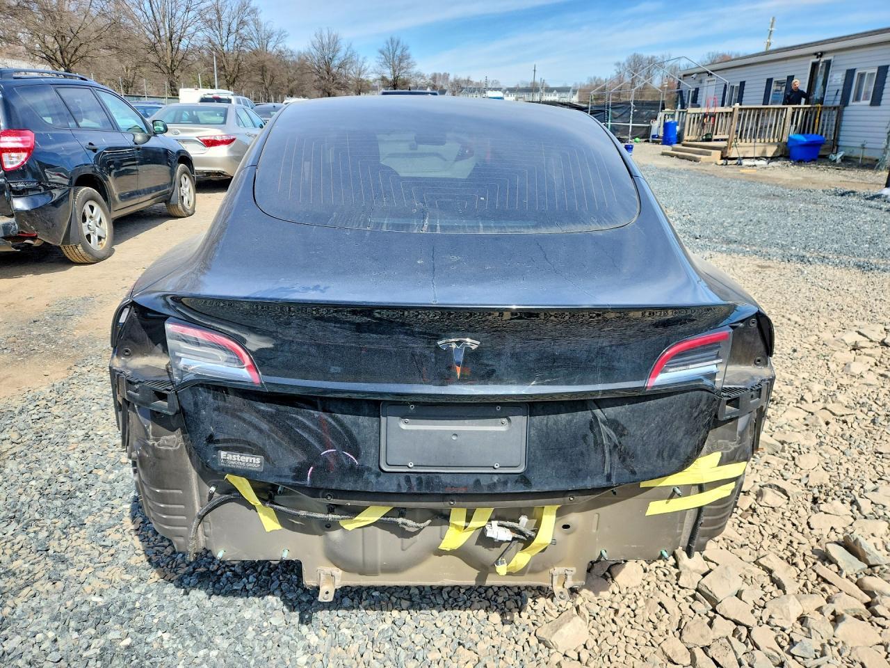 2019 Tesla Model 3 - Фото 6