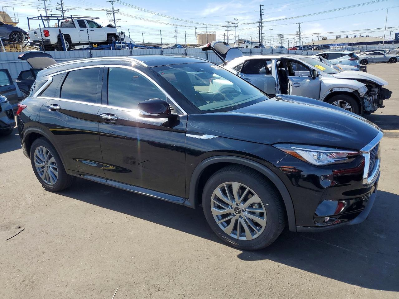 2025 Infiniti Qx50 Luxe - Фото 4