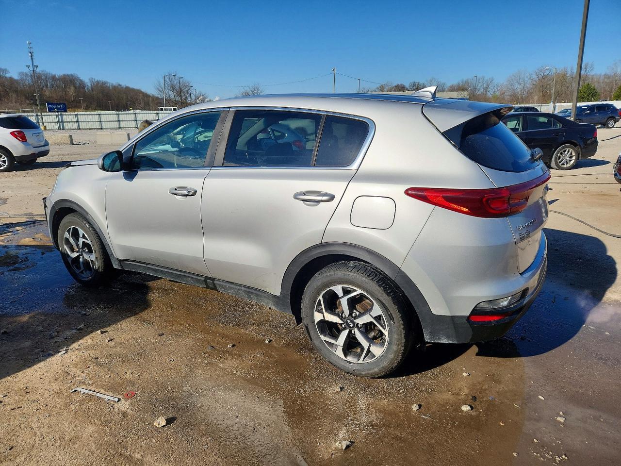 2020 Kia Sportage Lx - Фото 2