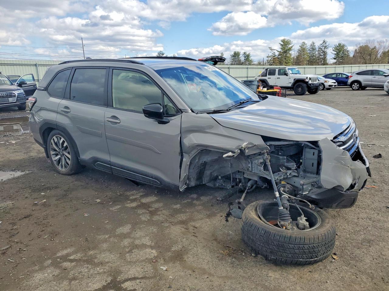 2025 Subaru Forester Touring - Image 4