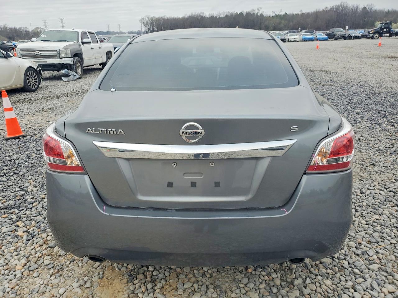2015 Nissan Altima 2.5 S - Фото 6