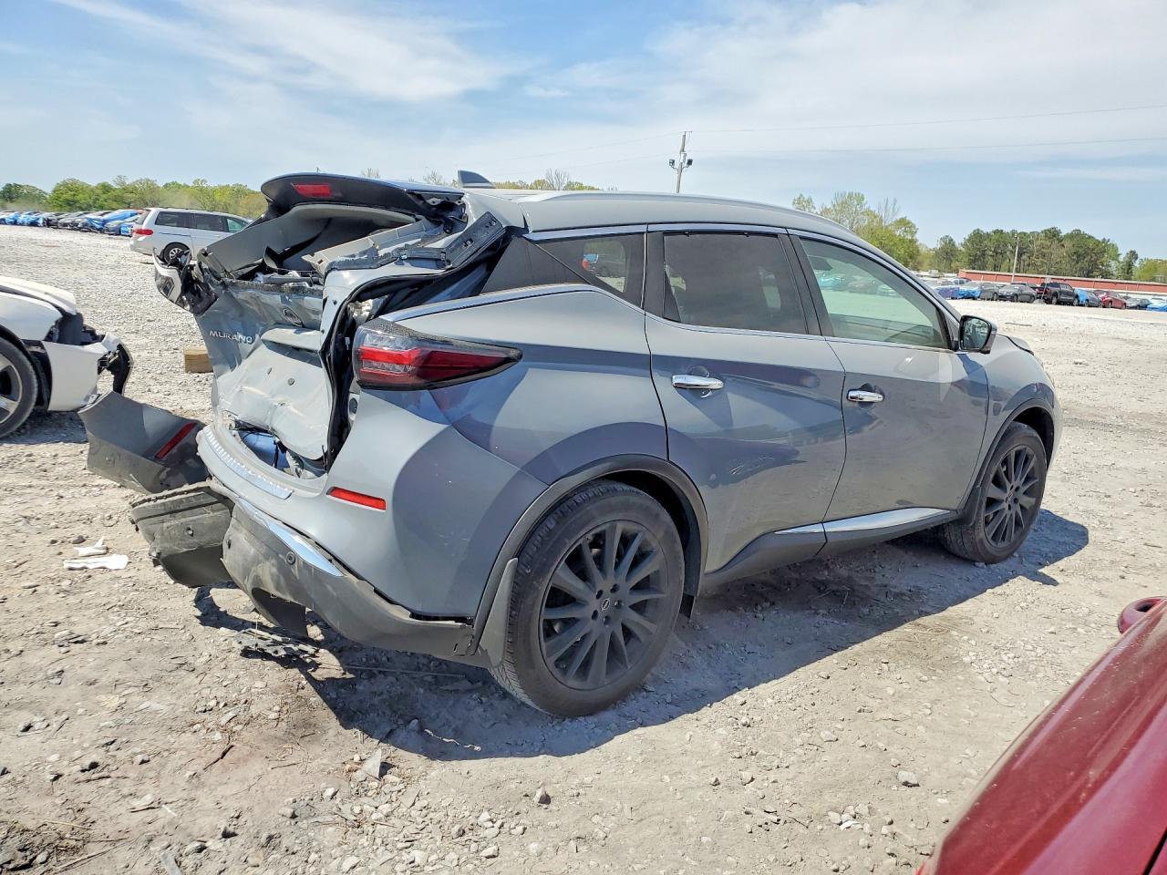 2023 Nissan Murano Platinum - Image 3