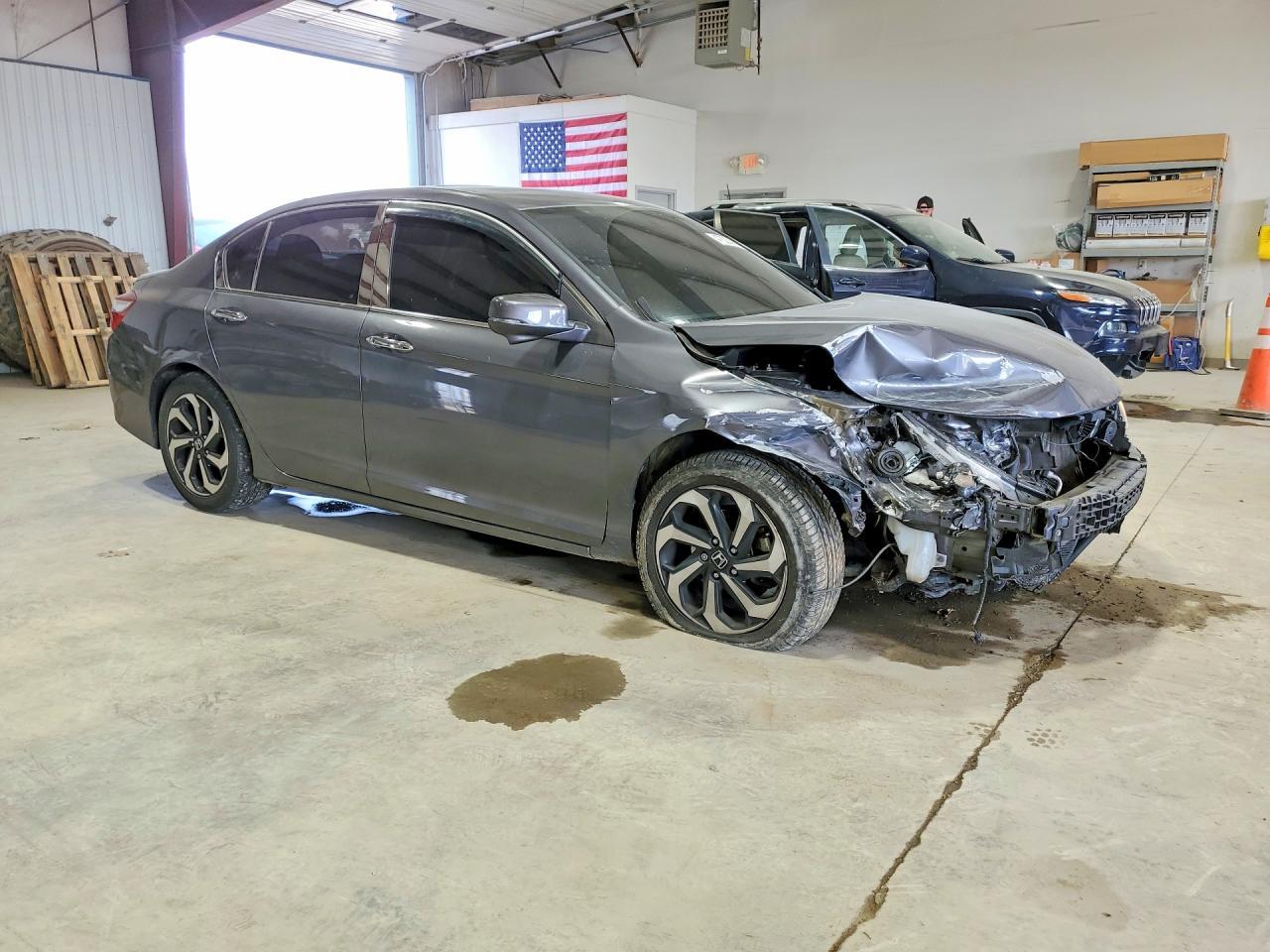 2017 Honda Accord Ex - Фото 4