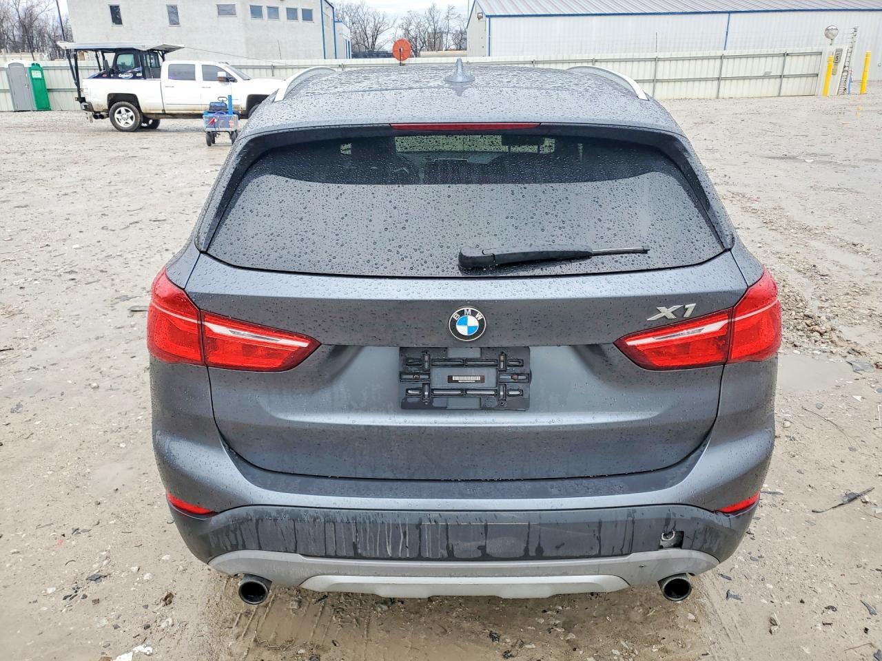 2017 BMW X1 xDrive28I - Фото 6
