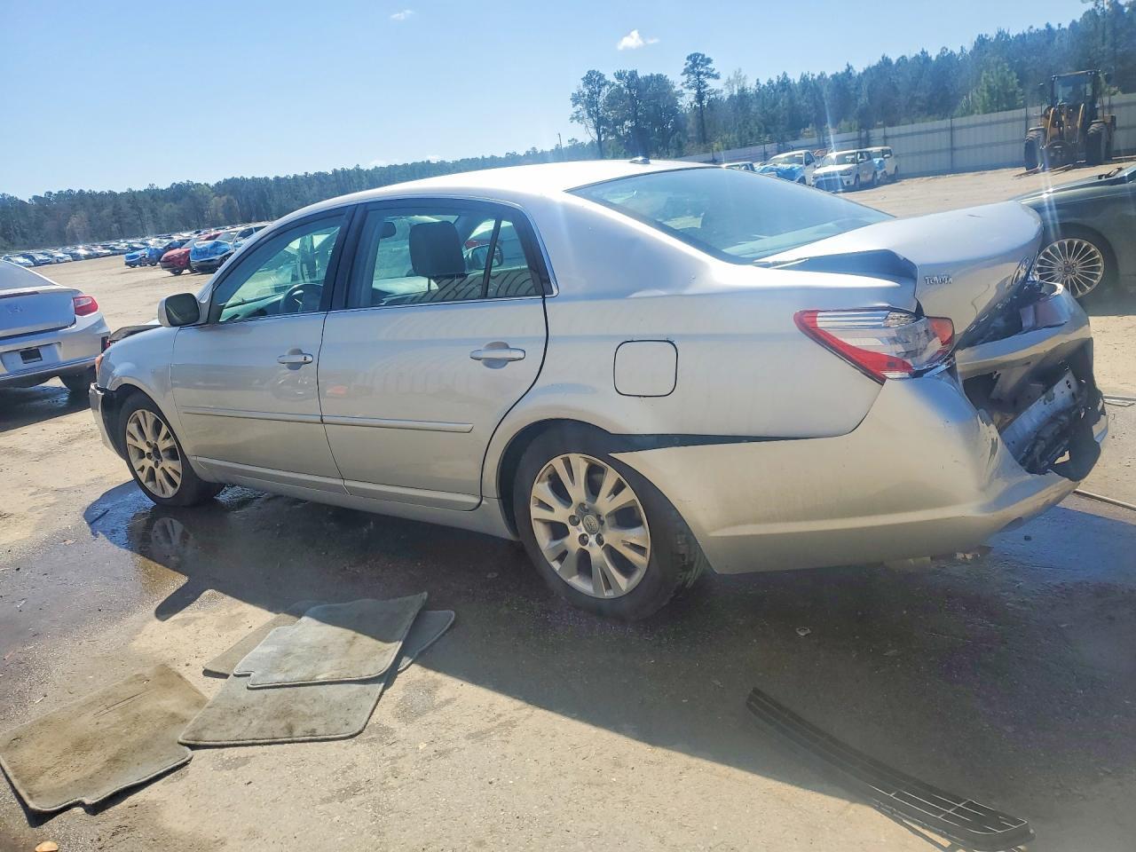 2010 Toyota Avalon Xls - Фото 2