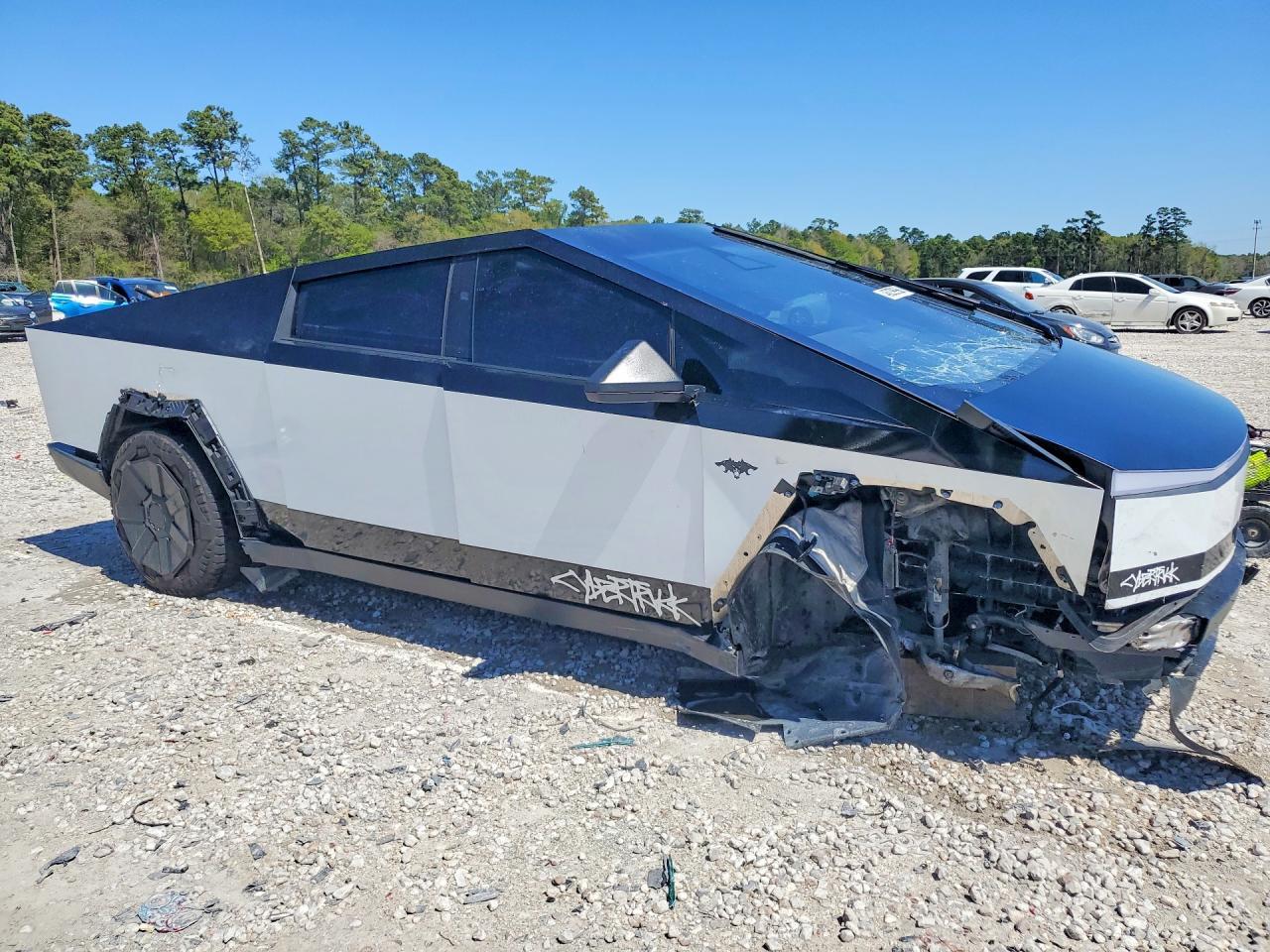 2024 Tesla Cybertruck - Фото 4