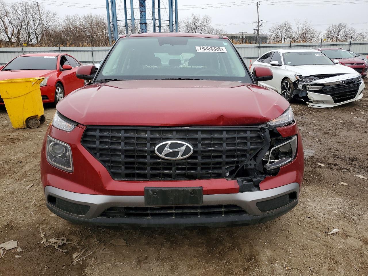 2025 Hyundai Venue Se - Image 5