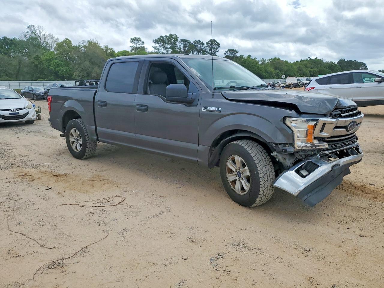 2018 Ford F150 Supercrew - Image 4