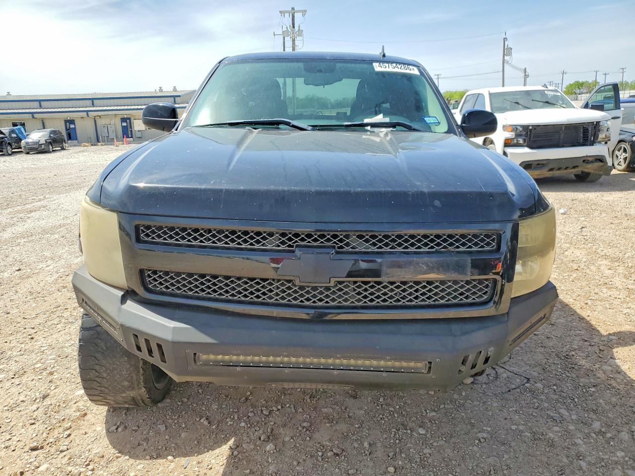2010 Chevrolet Silverado K1500 Lt - Image 5