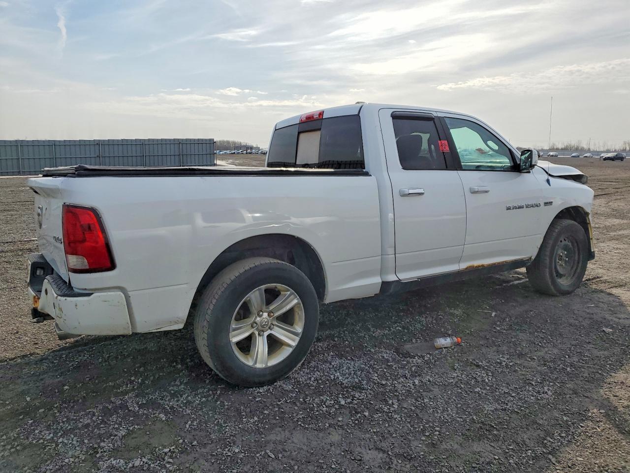 2012 Dodge Ram 1500 Sport - Фото 3