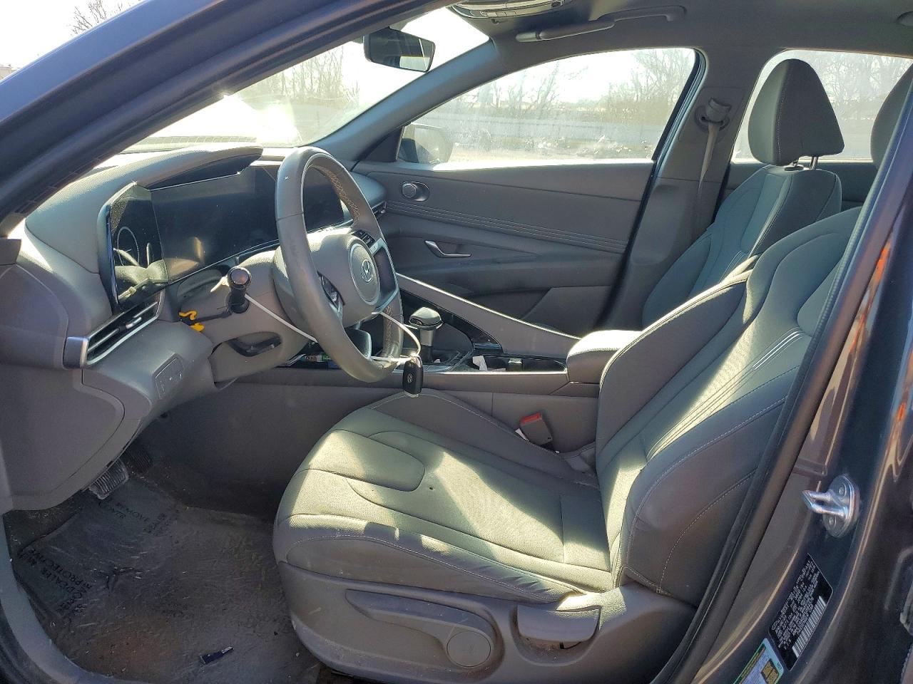 2023 Hyundai Elantra Sel - Image 7