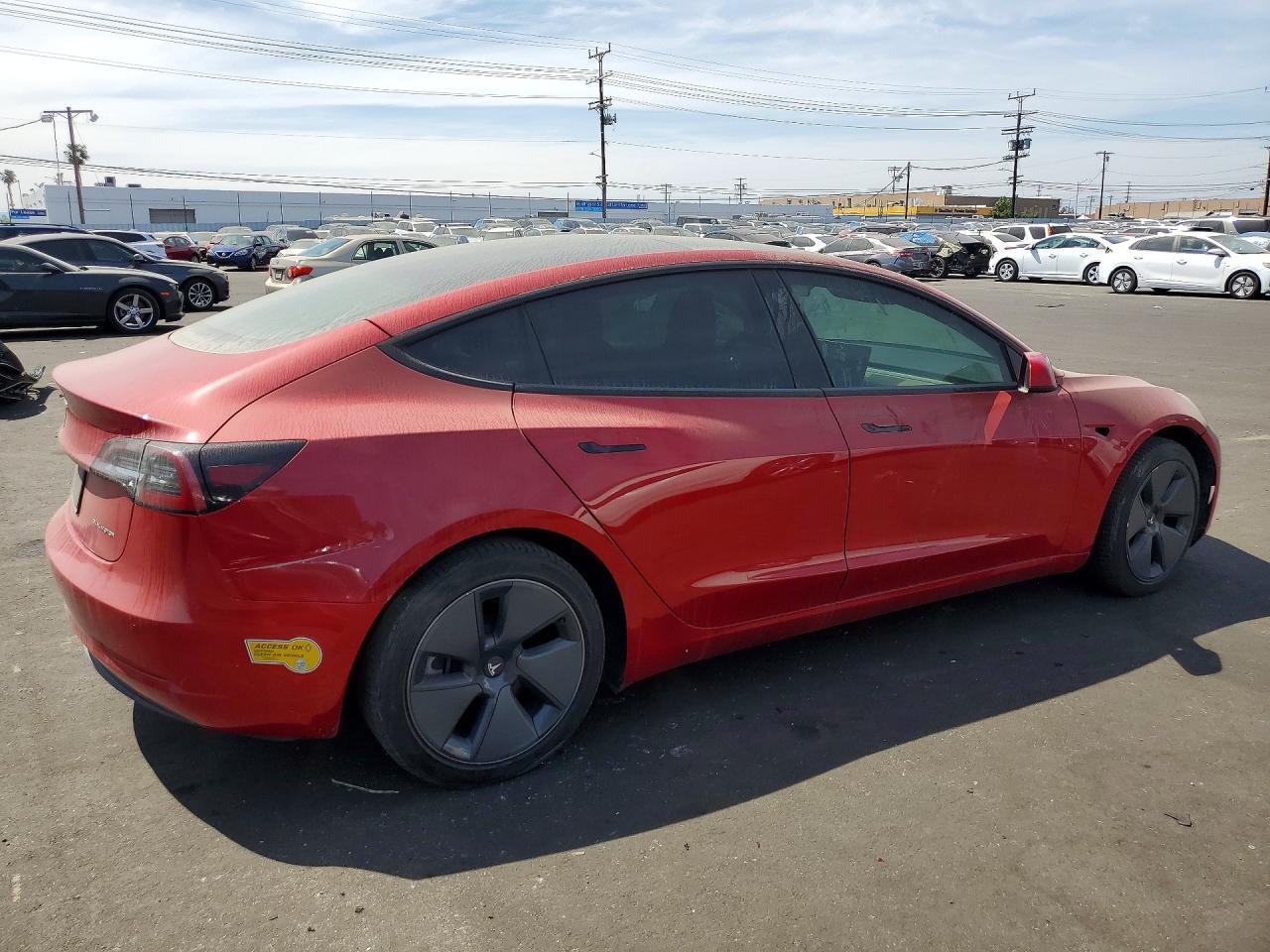 2022 Tesla Model 3 - Image 3