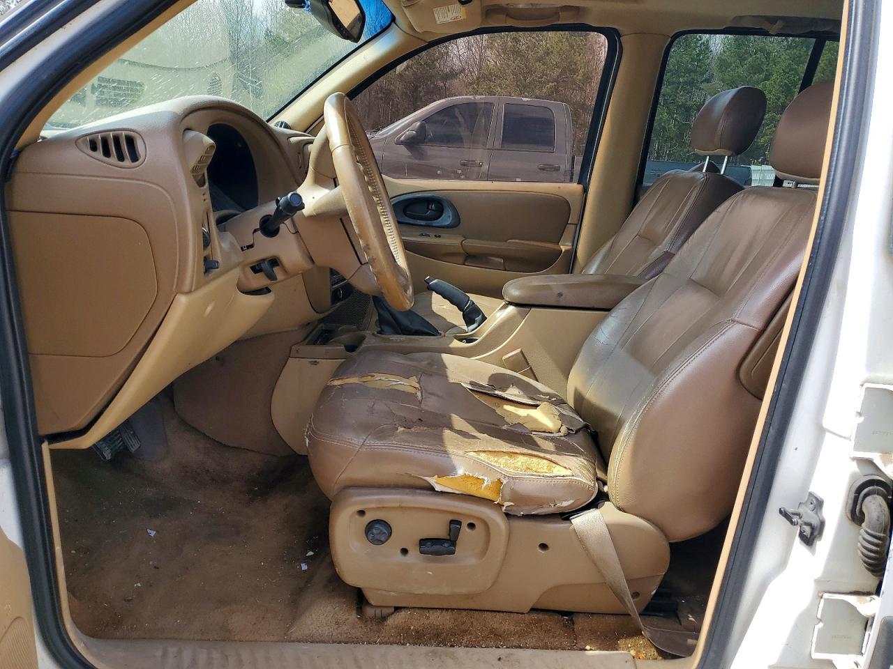 2002 Chevrolet Trailblazer - Image 7