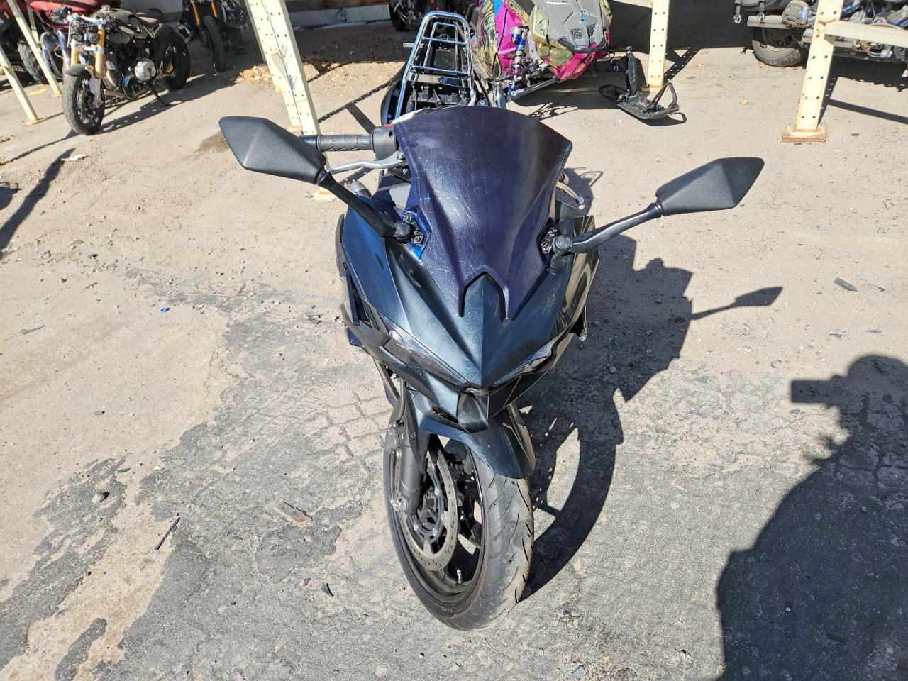 2024 Kawasaki Ex500 H - Фото 2