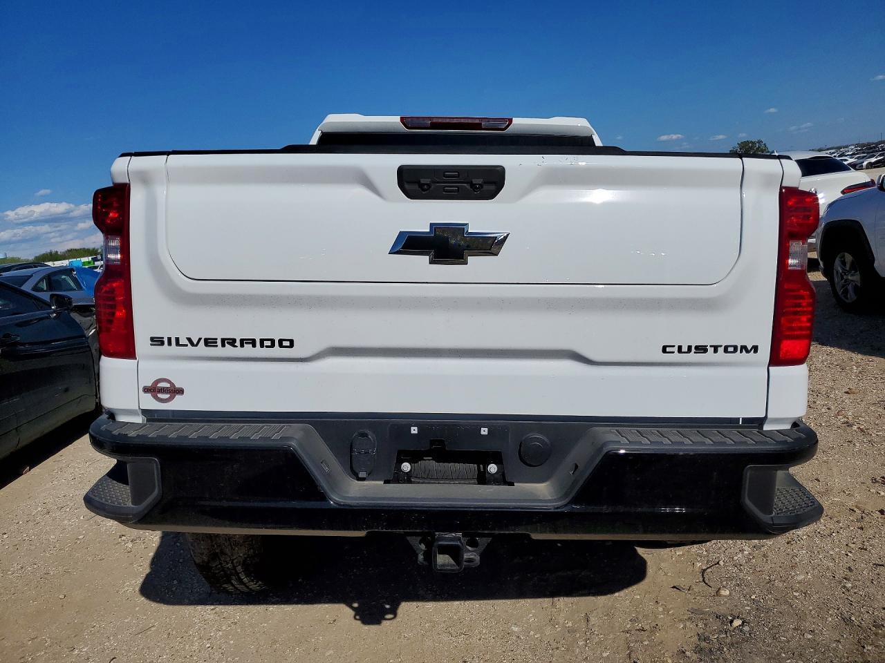 2026 Chevrolet Silverado K1500 Trail Boss Custom - Фото 6