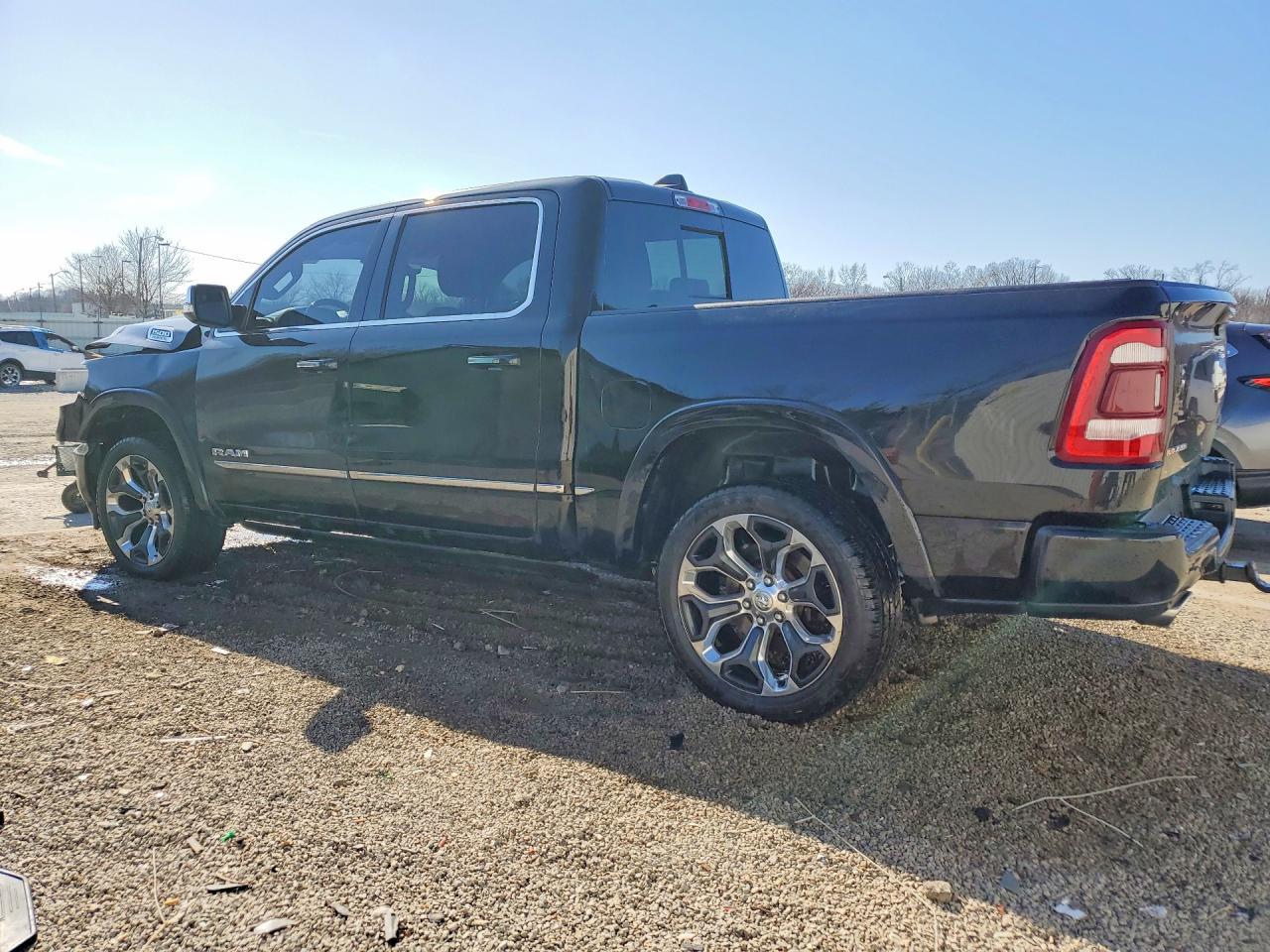 2022 Ram 1500 Limited - Фото 2