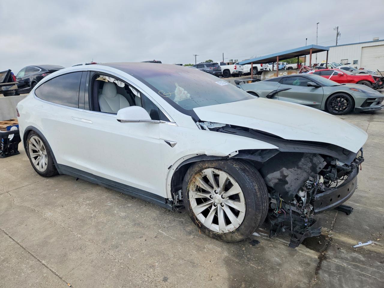 2020 Tesla Model X - Image 4