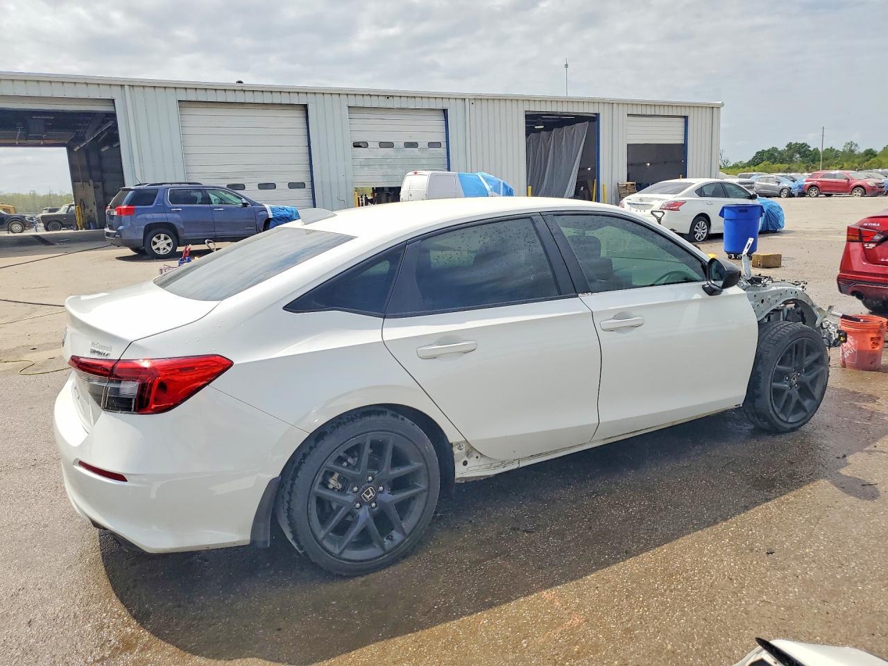 2024 Honda Civic Sport - Фото 3