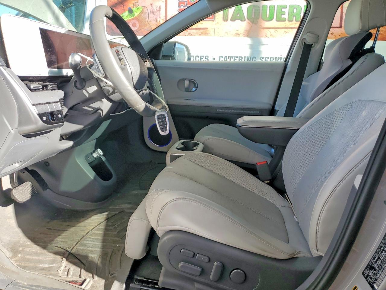 2022 Hyundai Ioniq 5 Limited - Image 7