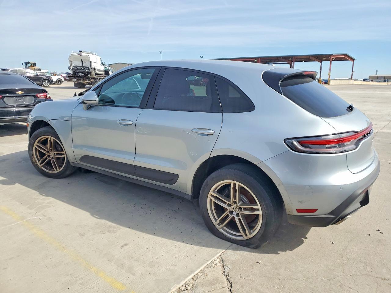 2023 Porsche Macan Base - Фото 2