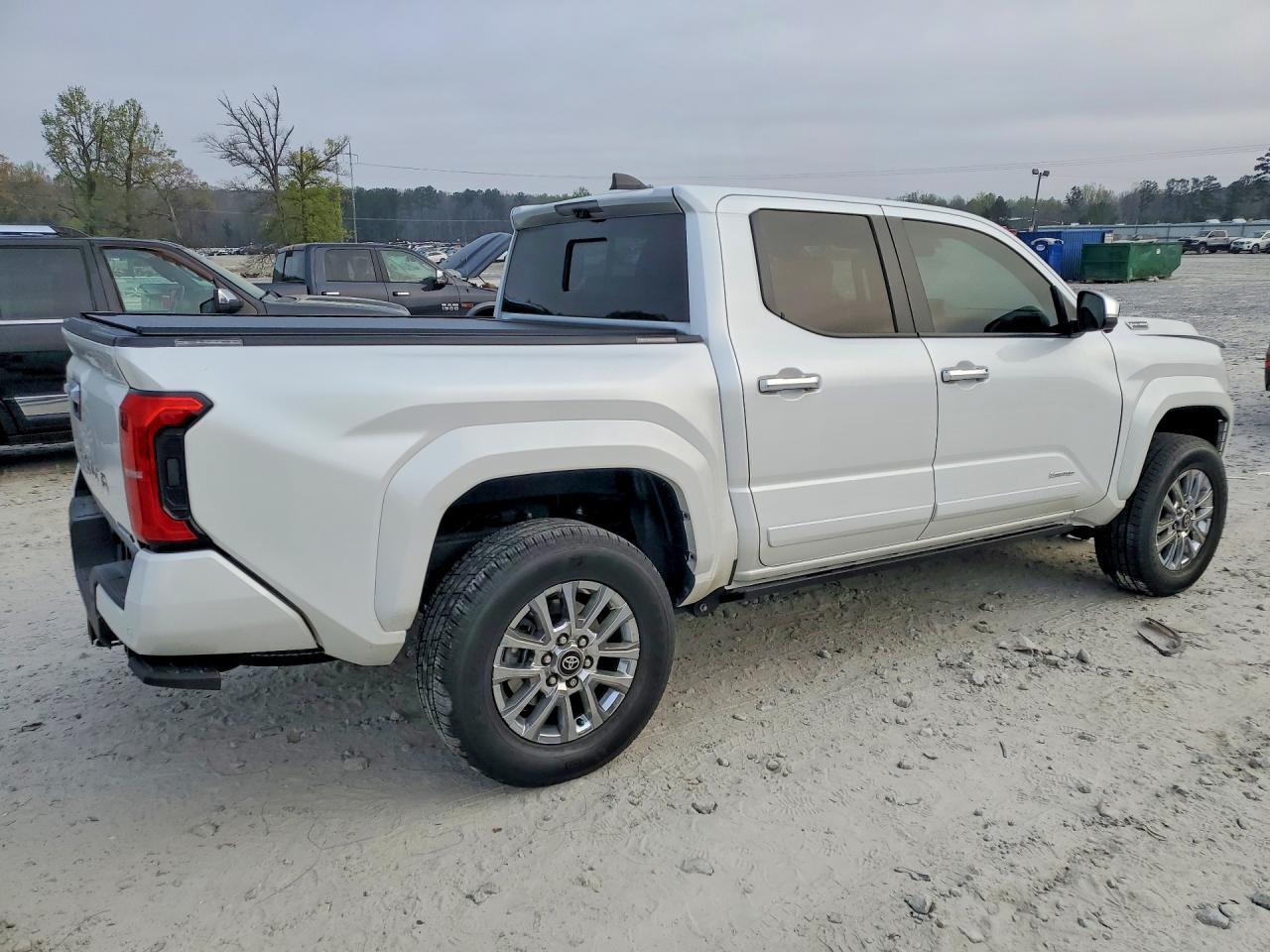 2024 Toyota Tacoma Limited Hv - Image 3