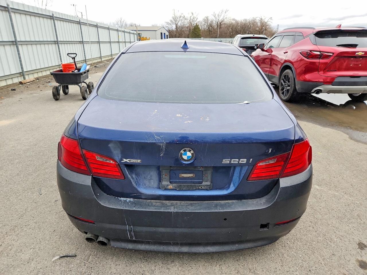 2013 BMW 5 Series - Image 6